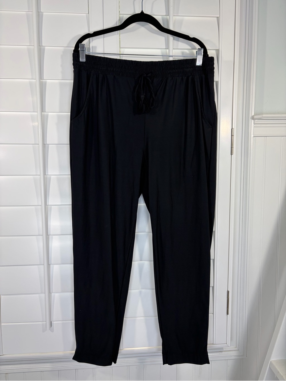 Tommy Bahama Tapered Ankle Pull-On Pants (XL)